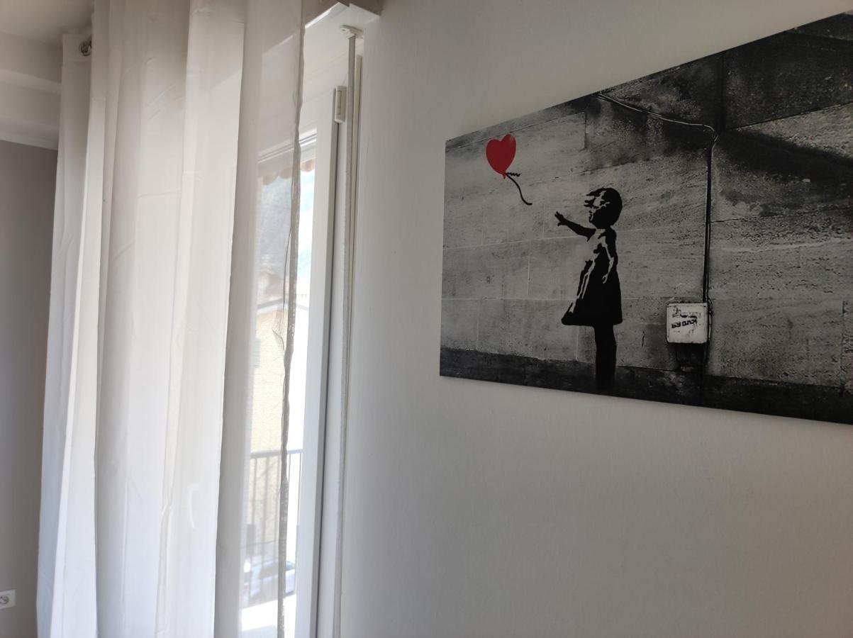 Appartamento Qu4Ttro Riva del Garda Esterno foto